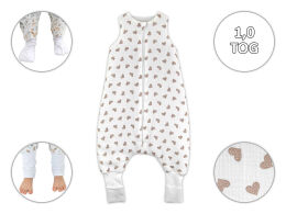 Beżowe serca-1,0 TOG Śpiworek muślinowy ze skarpetkami